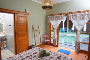 Villa Joglo Kawung - City Centre Paradise with Pool