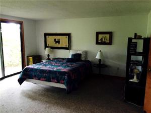 Beautifully Secluded Vacation Rental Close to the Beach in Truro, Massachusetts