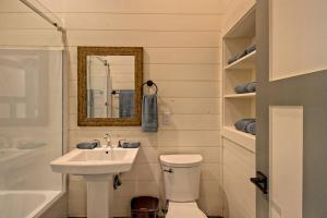 Stunning Cottage Rental Ideal for a Family to Go Glamping in Georgia