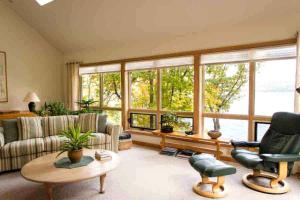 Sunny Suite Rental with Amazing Views near Ithaca, New York