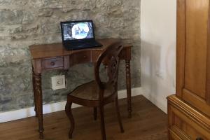 Villa-sleeps2-garden-private park