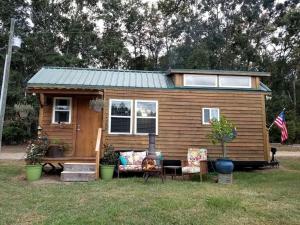 Gorgeous Georgia Tiny Home for a Couples Retreat