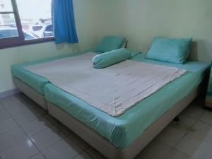 Lippo Pantai Carita 9270