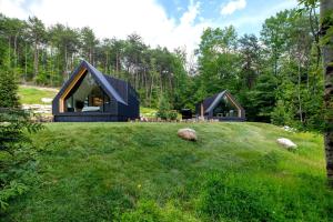 Blissful A-Frame Retreat near Pisgah National Forest in North Carolina