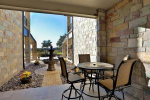 Luxurious Villa Rental for a Group Getaway near Abilene, Texas