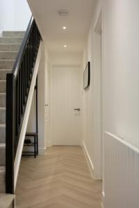 Hatfield Haven with Free Parking, 25min London and Fast Wi-Fi