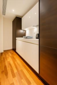 Still Life Moorgate Deluxe