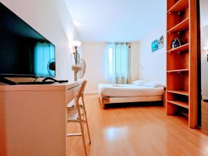 Spacious and comfortable apart with terrace in downtown