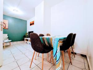 Spacious and comfortable apart with terrace in downtown