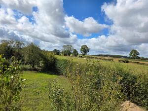 Maison en brique calme, nature, confort