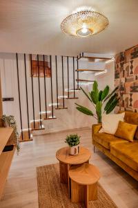 K35 Gardener of Arizona A Apartment