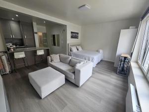 cosy studio George laurand