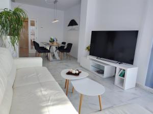 Luxury Duplex Infinity Pool - EHHouse