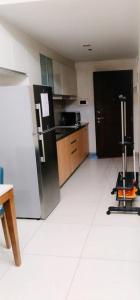 One Uptown Opposite of grandhyatt hotel manila Taguig city