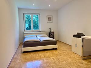 Large Munich house with 4 bedrooms in a quiet and greened villa area near Munich