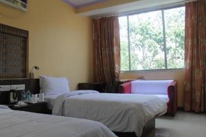 Hotel tathagat bodhgaya near main temple