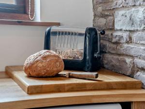 1 Bed in Abergavenny BN092