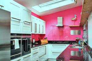 Finest Retreats - Wedgewood Cottage, Cawsand