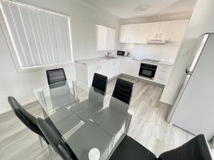 골드코스트 Sunrise Apt 2 - 3BR Family Stay Balcony -Pool View 호텔 로비