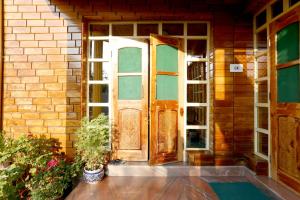 Nuh Villa - Luxury stay with Kashmiri Warmth
