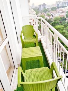 Lucknow express by origin Suites DLF MY PAD near Gomti Nagar Railway Station Lucknow