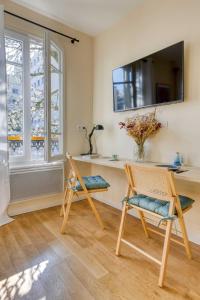 Modern Studio-2P - Belleville