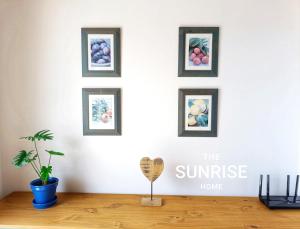 The Sunrise Home Sea views and terrace house with barbecue