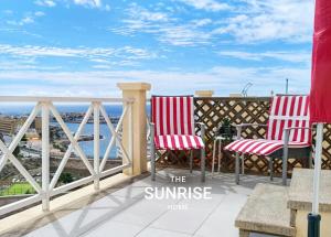 The Sunrise Home Sea views and terrace house with barbecue