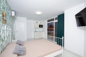 Ocean View Torre Del Sol