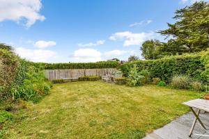 5 Coastguard Cottage and Wash House, West Wittering