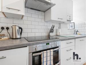 Dog Friendly - Relocating - Central Location