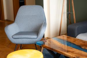 1 Minute Walk to Main Street Vitoshka, NDK, Free Parking, 2 BDR