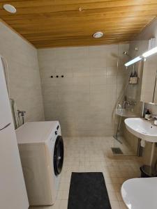 Winter Moon Aparment