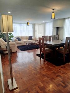 Amplio excelente ubicación Calacoto