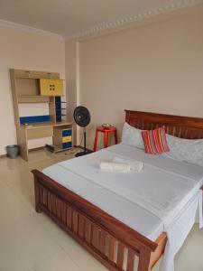 Lemon tree apartment