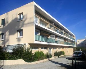 Gîte Strelizia (à 100m de la plage)