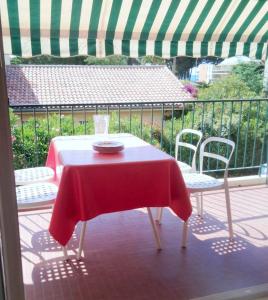 Gîte Strelizia (à 100m de la plage)