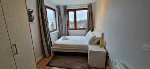 Newly Renovated D4 2BD The Aviva & Docklands