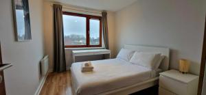 Newly Renovated D4 2BD The Aviva & Docklands
