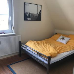 Freistehendes Haus mit grossem Garten zur alleinigen Nutzung