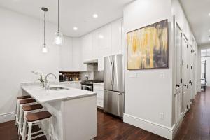 Group-friendly Suite Near Bourbon Street