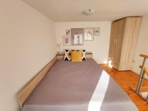 KoLoNi Bright & Cosy LOFT