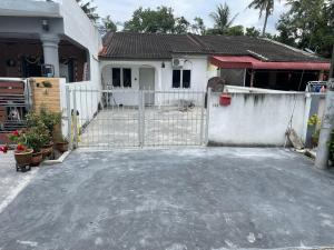 D Alfa Homestay