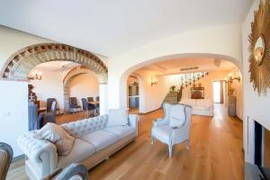 AMORE RENTALS - Villa Mia