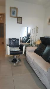 Jadwin Beautiful Room Share toilet 2 people