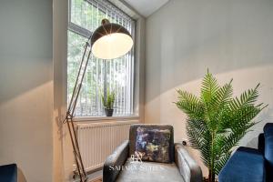 Spacious 5BR - Sleeps 10 - Manchester - AO, Etihad & Trafford - Parking