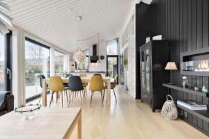 8411-Ebeltoft-Fyrbakken-13