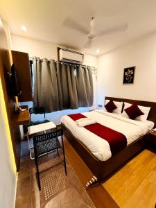 Sun Bright Residency - GB Road Thane