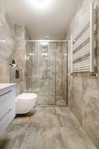 Gicek Apartament 3A bezpłatny PARKING Faktura VAT 4 osobowy ARENA K-S SSE