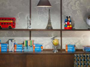 ibis Styles London Gatwick Airport